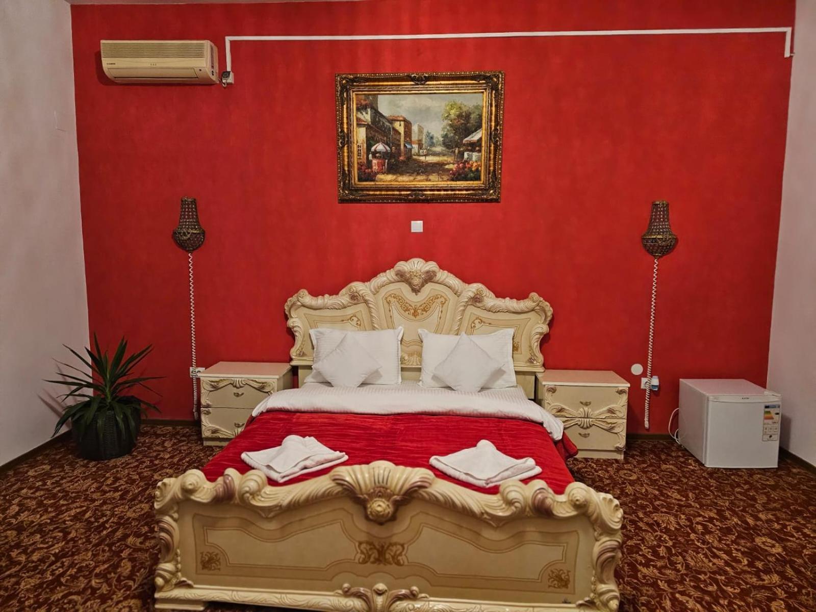Pensiunea Crown Royal 3* Alba Iulia